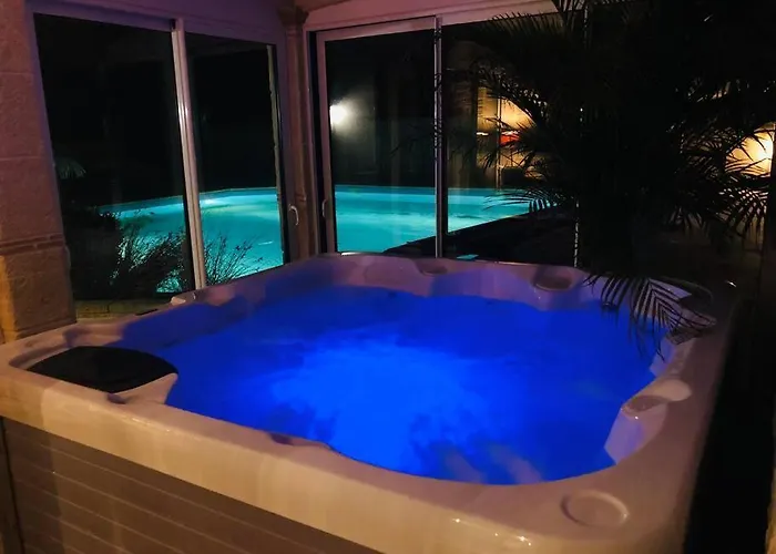 Classee 4* Piscine/spa/sauna/salle De Sport *